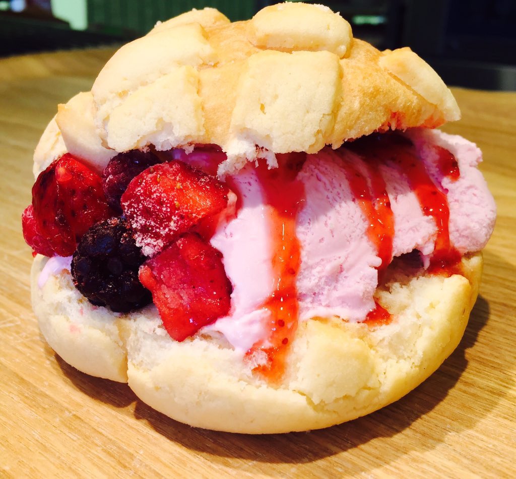 sweetroad5's tweet image. メロンパンアイス✨