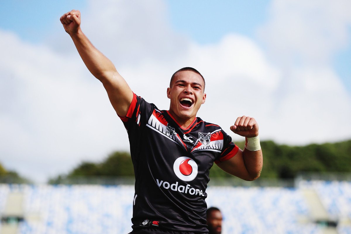 SimoneWadham's tweet photo. He's on #GoTui @NZWarriors @NRL #NRLRaidersWarriors https://t.co/dgY5X4wUQp