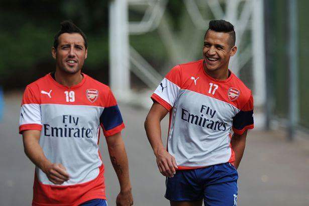 OfficialLSY's tweet photo. @Alexis_Sanchez and @19SCazorla 💖 #COYG #AFC https://t.co/QSWIEdwGp7