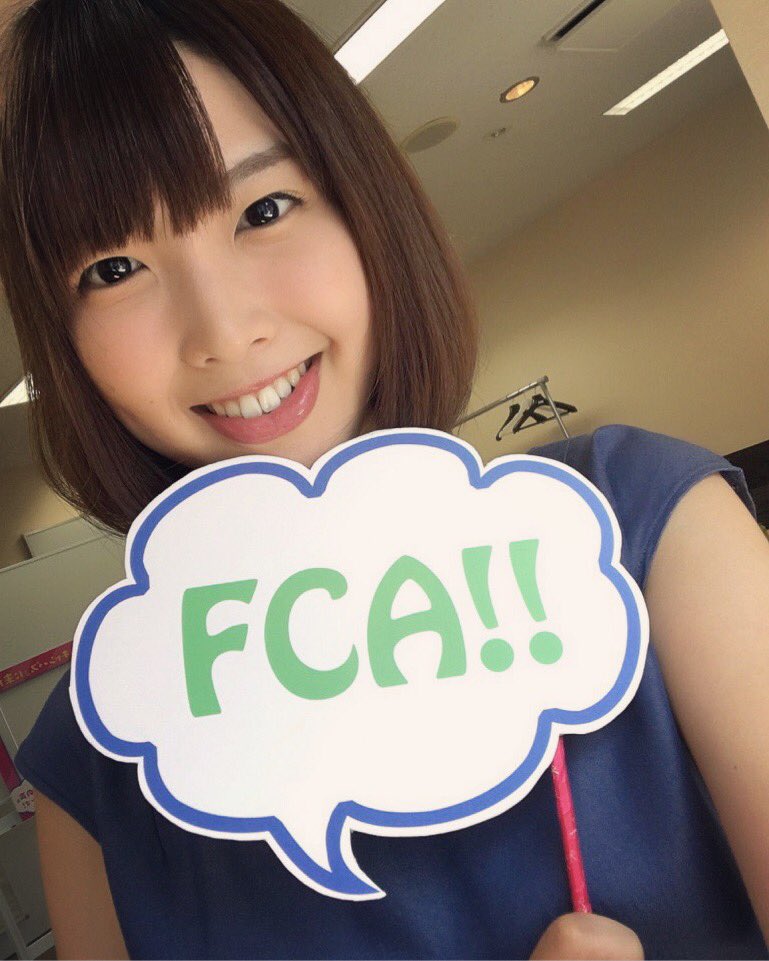 西田望見 本日fcaさんこと 福岡デザインコミュニケーション専門学 さんにてトークショーをさせて頂きました ご参加ありがとうございます W とっても素敵な楽しい時間でした 西田はめんたいこゲットしました また福岡いきたいなあ