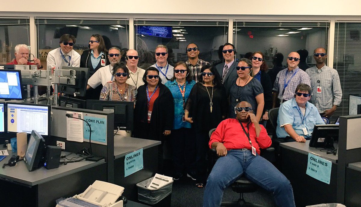 EWRmike's tweet photo. We wear our sunglasses at night @weareunited #iahsoc #beingunited https://t.co/hxbS9Uq0Ra