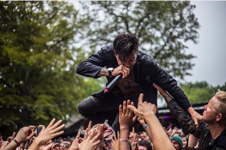 ben_wright13's tweet photo. Warped 2k16🎉 @ICENINEKILLS @ChelseaGrinUT @viclurk https://t.co/pnYMhk7U7C