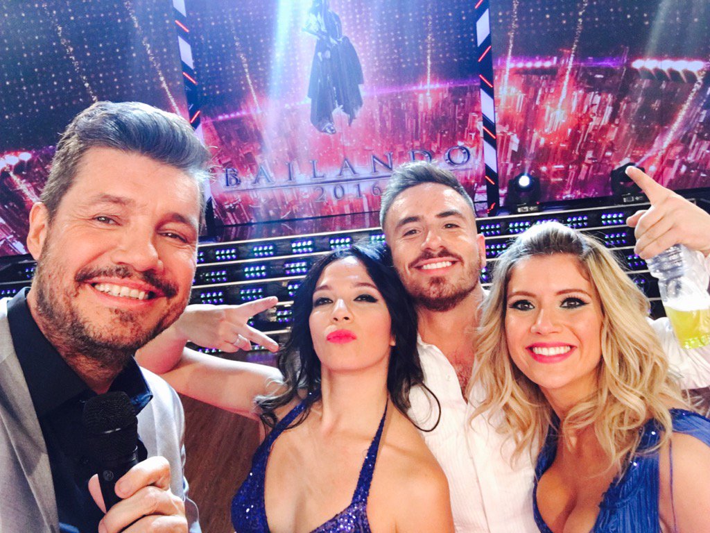 cuervotinelli's tweet image. Excelentes @balfederico y @laufer4 con Lissa de Bandana!!! #Bailando2016