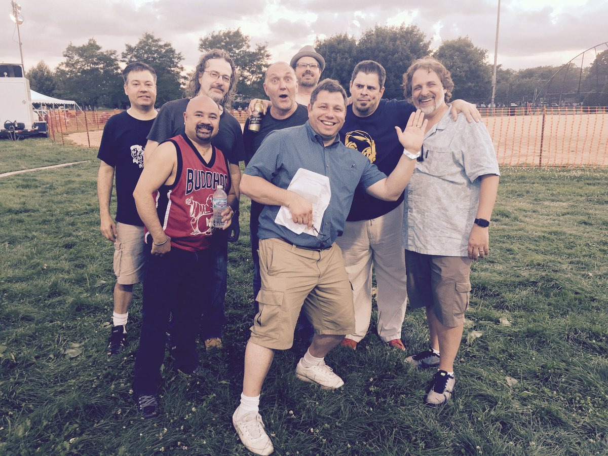 My proudest moment at #LincolnwoodFest:
going backstage, with .<a href="/Tributosaurus/">Tributosaurus</a> and getting a picture with them!