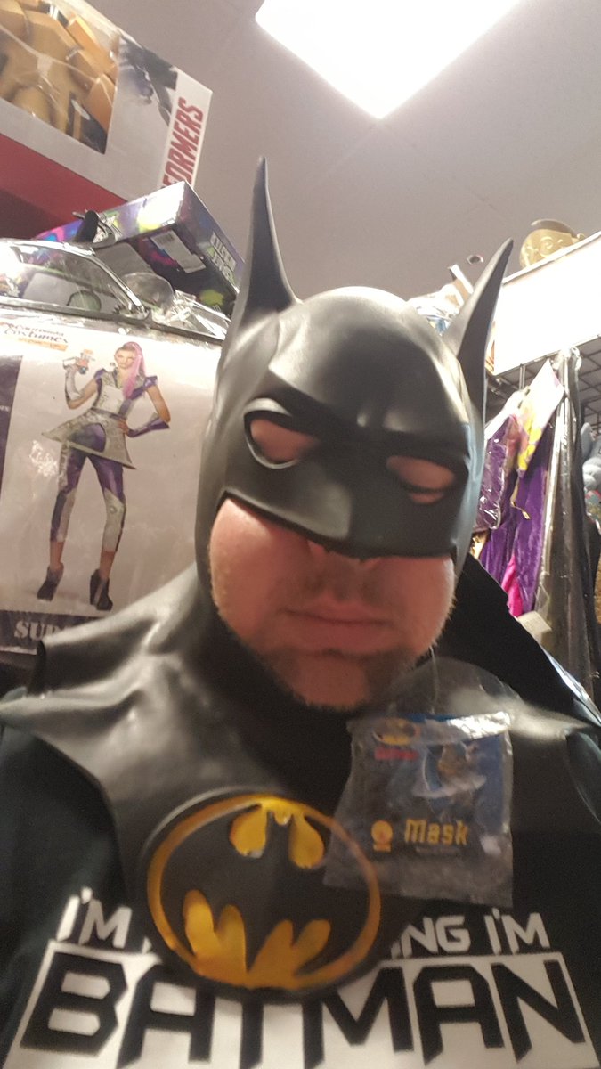 MasterHatMan's tweet image. #Hatman #ImBatman #DarkKnight