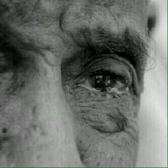 SAIF22AD's tweet photo. #حياتك_اجمل_مع مع بر والديك وتحملهم واتساع صدرك لهم مهما قالواومهماطلبوا ومهما زاد حملهم عليك فهم جنة الله فالدنيا https://t.co/qSHsqlQ3X8