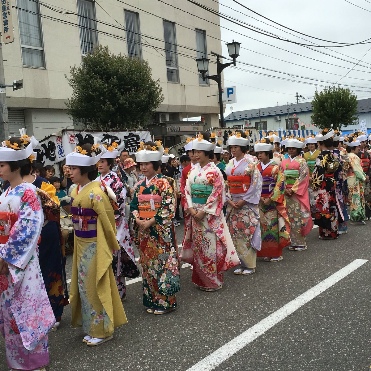 ryotajimar's tweet photo. 南会津町田島地域の会津田島祇園祭、七行器（ななほかい）行列です。 https://t.co/yqobhydKUf