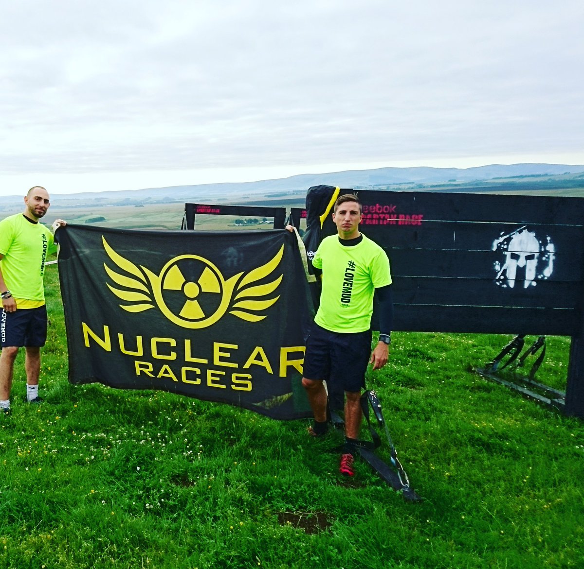 NuclearPhoenix_'s tweet photo. #PhoenixRobin and #PhoenixDas volunteering up in #Scotland for #Spartan #ArooArooAroo #TeamPhoenixOCR @NuclearRaces https://t.co/Pu2BM8kNYH