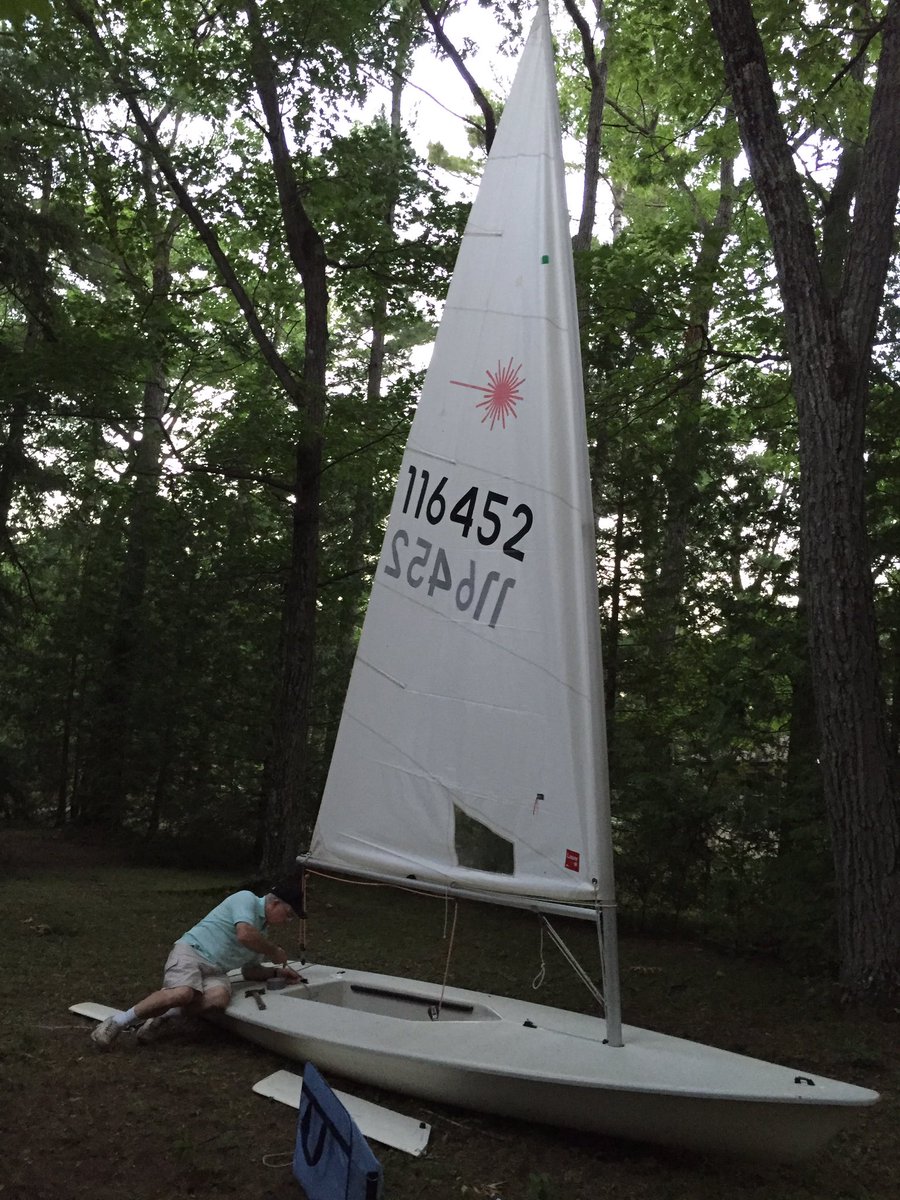 mtthwmllr's tweet photo. So Dad helps me prep the laser (circa 1984!) for the Mid Ontario Regatta. Note hammer #slsc60 #whatcouldgowrong https://t.co/dx6lgkLcgz