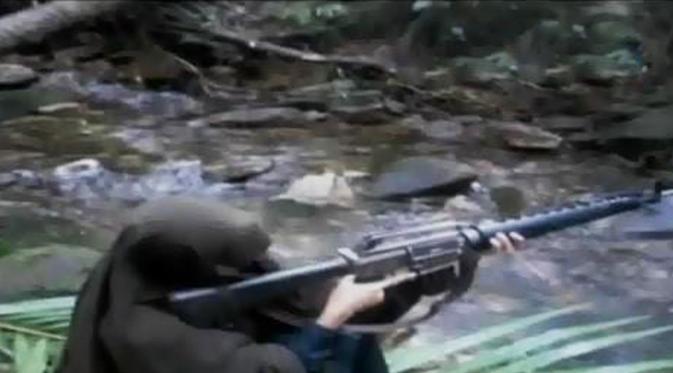 Polisi Tangkap Delima, Istri Kedua Santoso news.liputan6.com/read/2559490/p…