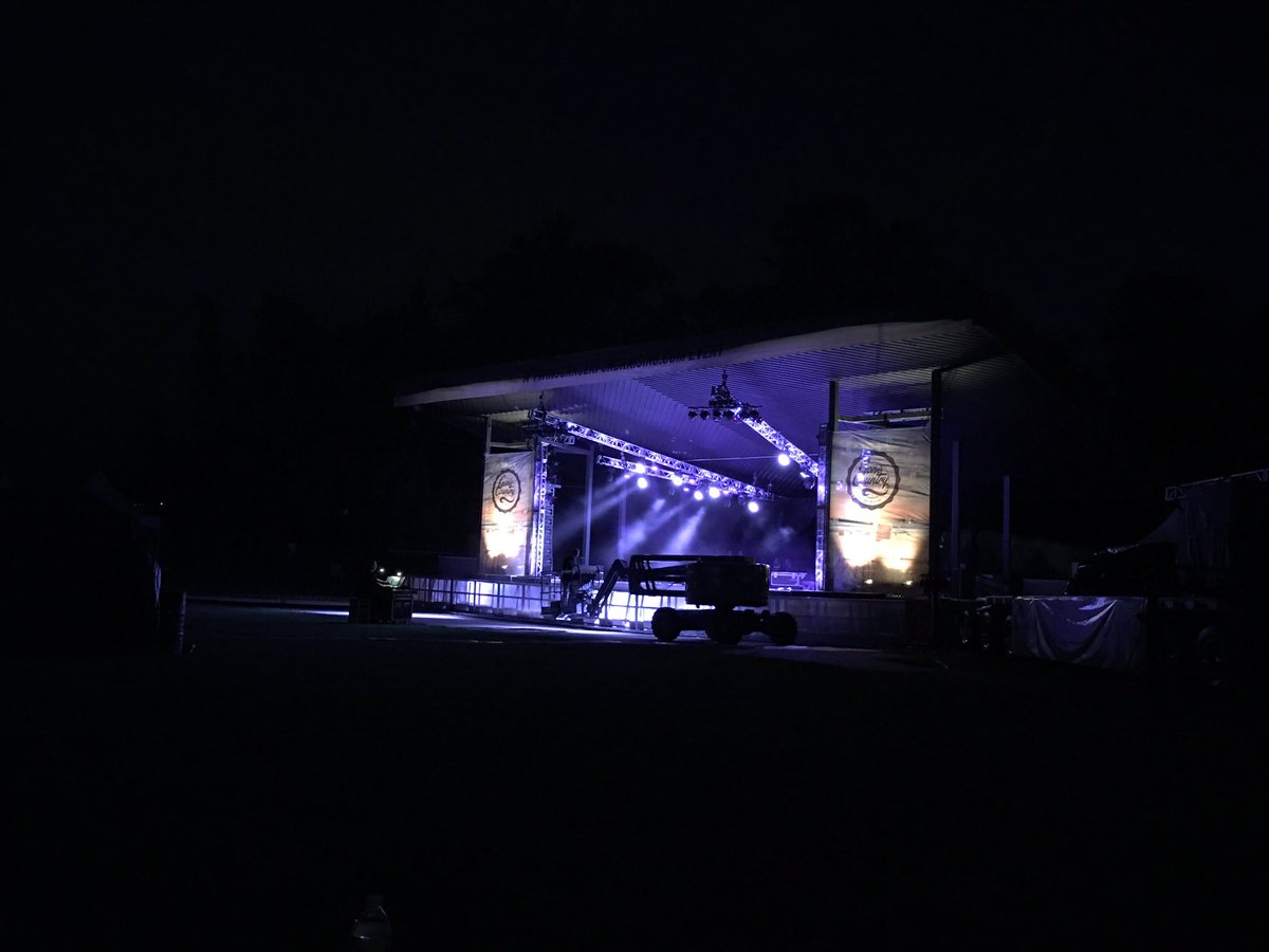 GoneCountryLive's tweet photo. @Janiijanjan @AaronPritchett YESSSSSSSSSSSSSS https://t.co/OC7No5dKC9