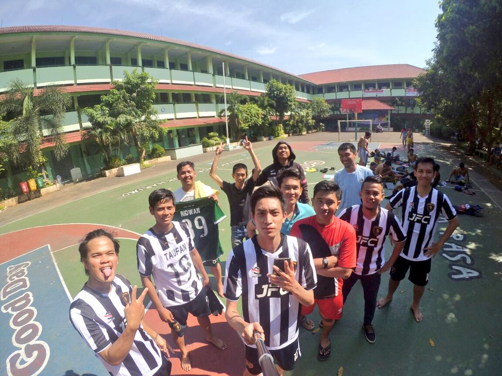 JuventiniFutsal's tweet photo. terima kasih @futsal45team  atas undangan separingnya pagi ini 😊 https://t.co/nYhhP1YLU8