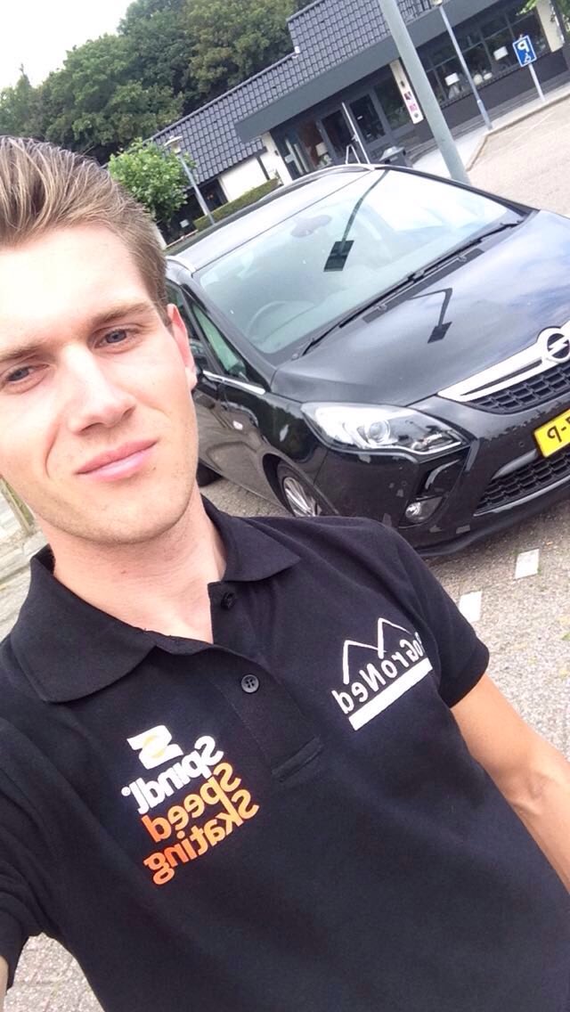 Gister weer lekker kunnen schaatsen in Leeuwarden! Bedankt voor de Opel Zafira #havikauto #opel #spindlspeedskating