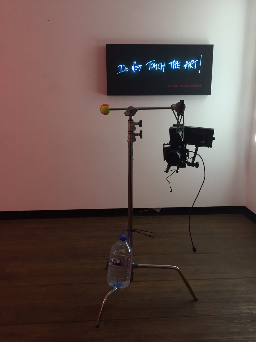ETindahouse's tweet photo. When you need a tripod and you don't have one. Made in Mother Russia #shittyrig #filmmaking https://t.co/XJjMoQ5WwS