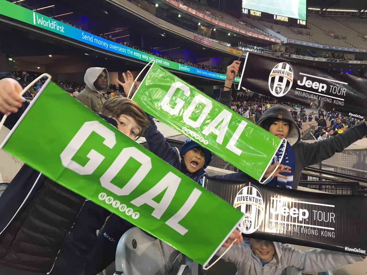 sonjacuce's tweet photo. @gomvfc #Mvfcvjuv awesome evening @MCG https://t.co/F0r3jTsiAV