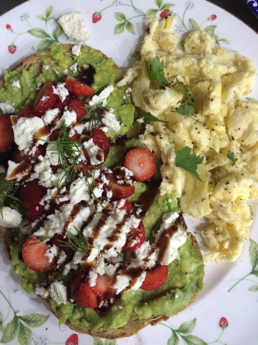 KitchenAt149's tweet photo. The dish of the day 
#freerange #organic #egg #fresh #strawberries #avocado #coffeeshop #london #brunch #food #drink https://t.co/ib31qMcOhc