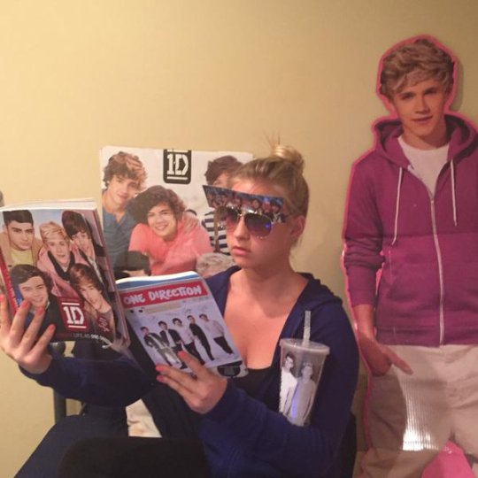 WhyLarryIsReal tweet picture