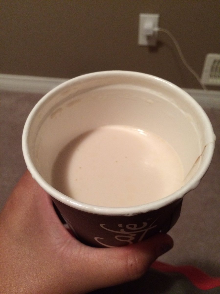 elliesteeez's tweet photo. ordered hot chocolate and they gave us hot milk 😑 c'mon now @McDonalds... https://t.co/vGRmZHnWye