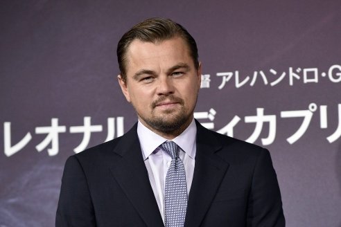 Houseinstyle's tweet photo. Is Nina Agdal alweer verleden tijd voor Leonardo DiCaprio? https://t.co/9qr0BpUzUY https://t.co/WlNSL0vFqv via @telegraaf