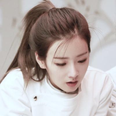 twxcyoung's tweet photo. icons yoon bomi apink

save? rt or fav
cr: owner https://t.co/SuqmneTa8E