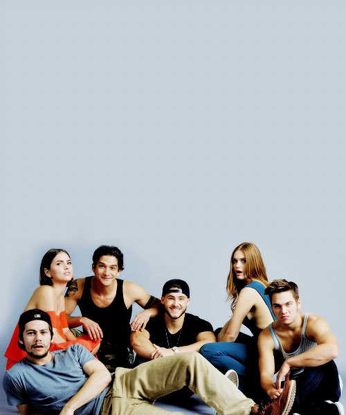 HotorNot_4's tweet photo. RT if you want a season 7 of teen wolf https://t.co/UOLA6t2gfL