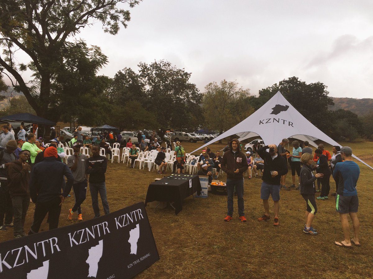 Andrew_Booth1's tweet photo. Awesome vibe on the finish line at #1000hills @KZNTRAILRUNNING @TRAILza https://t.co/sjS4eeElhf