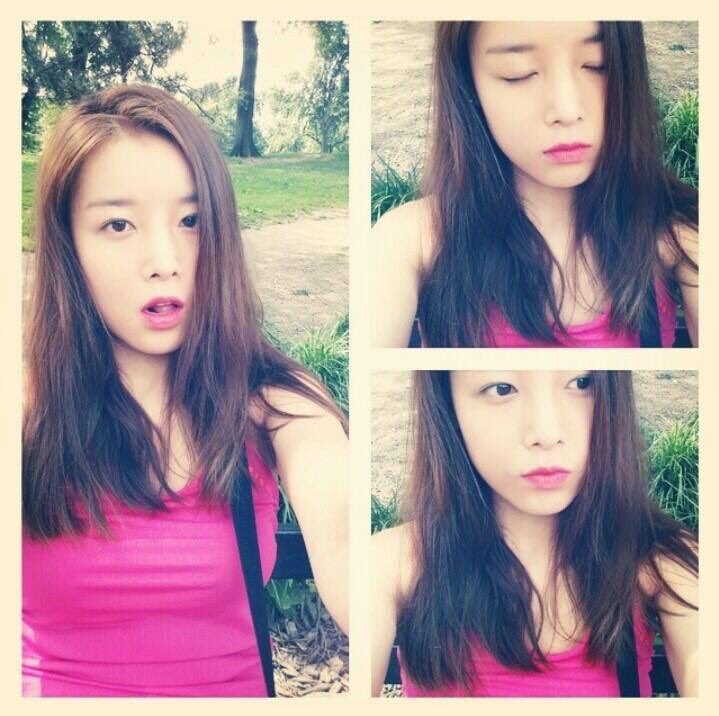 TH_Wonderfuls's tweet photo. ช่วง #yubstagram88 รำลึก 😂 เพื่อนๆ ชอบรูปไหนของพิยูบ มาแชร์กันค่ะ #Why_So_Lonely https://t.co/1WyD72GL0D