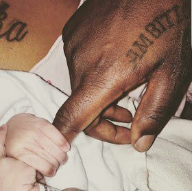 Orzdboss's tweet photo. Wale and girlfriend welcome baby girl https://t.co/2pX15itObw https://t.co/YQ5XldLbmU