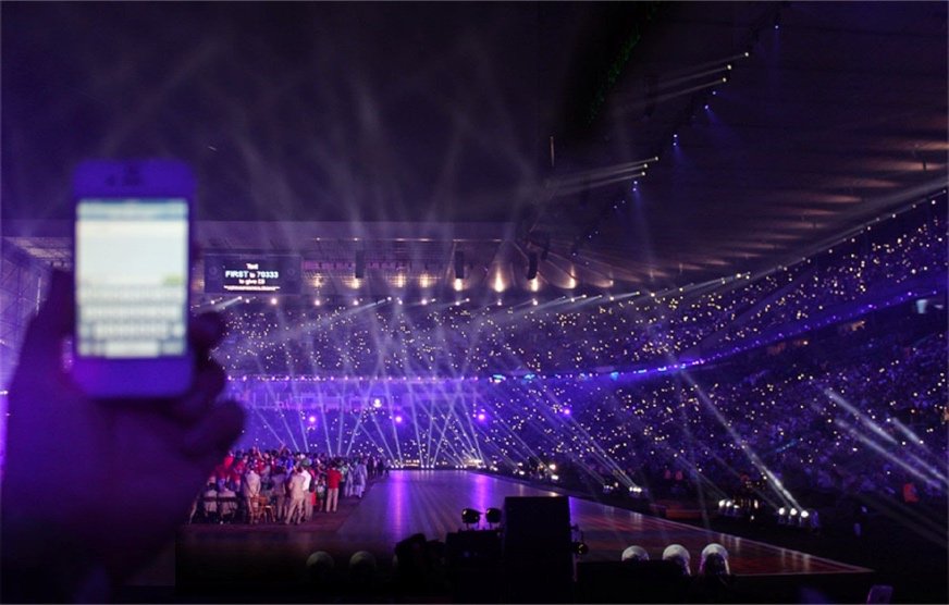 MrDavidDuke's tweet photo. #2YearsOn today something special happened to #PutChildrenFirst thanks to @thecgf @UNICEF_uk and people of Glasgow https://t.co/xVGEeLI359