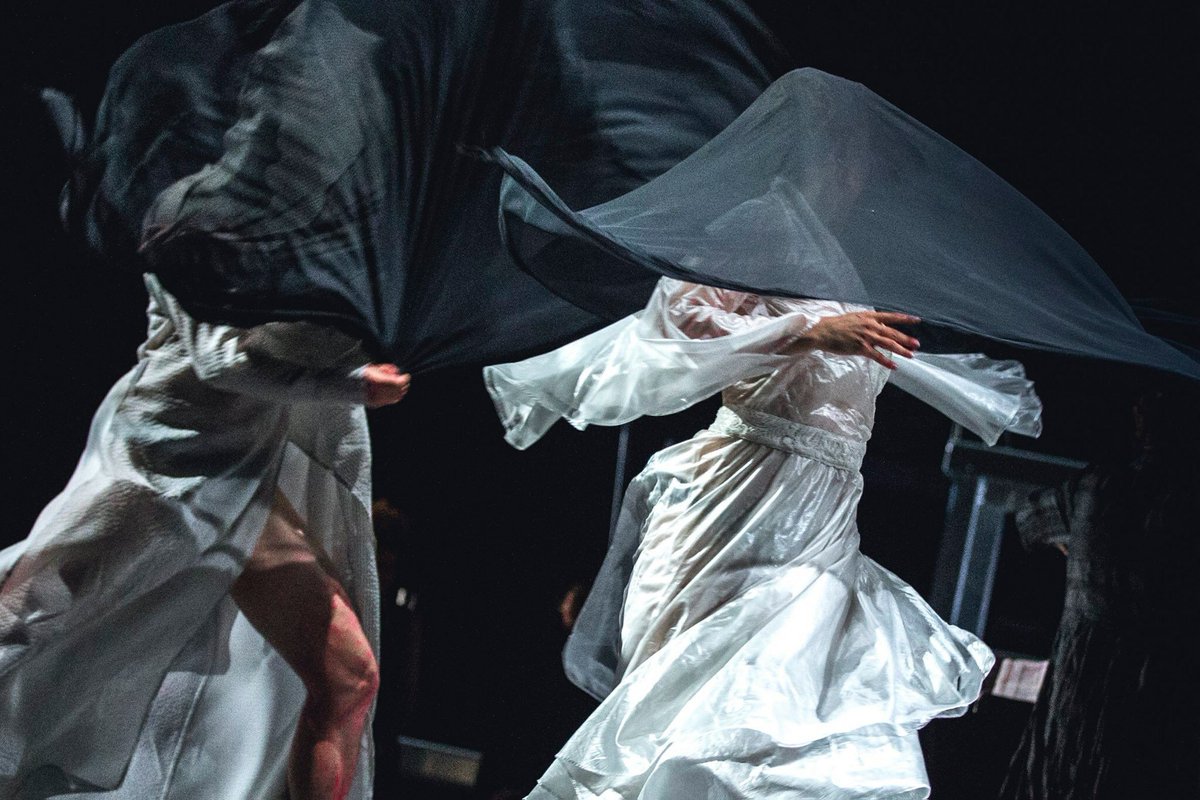 piesnkozla's tweet photo. CRAZY GOD on Brave Festival 1,2,3,4.07.2016 #crazygod #bravefestival #wroclaw #grzegorzbral #schakespeare https://t.co/vEkegPwzpr