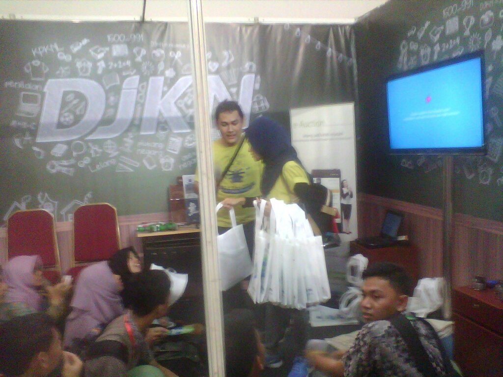 Live report stand <a href="/DitjenKN/">#JagaAsetNegara</a> #mgtc2016