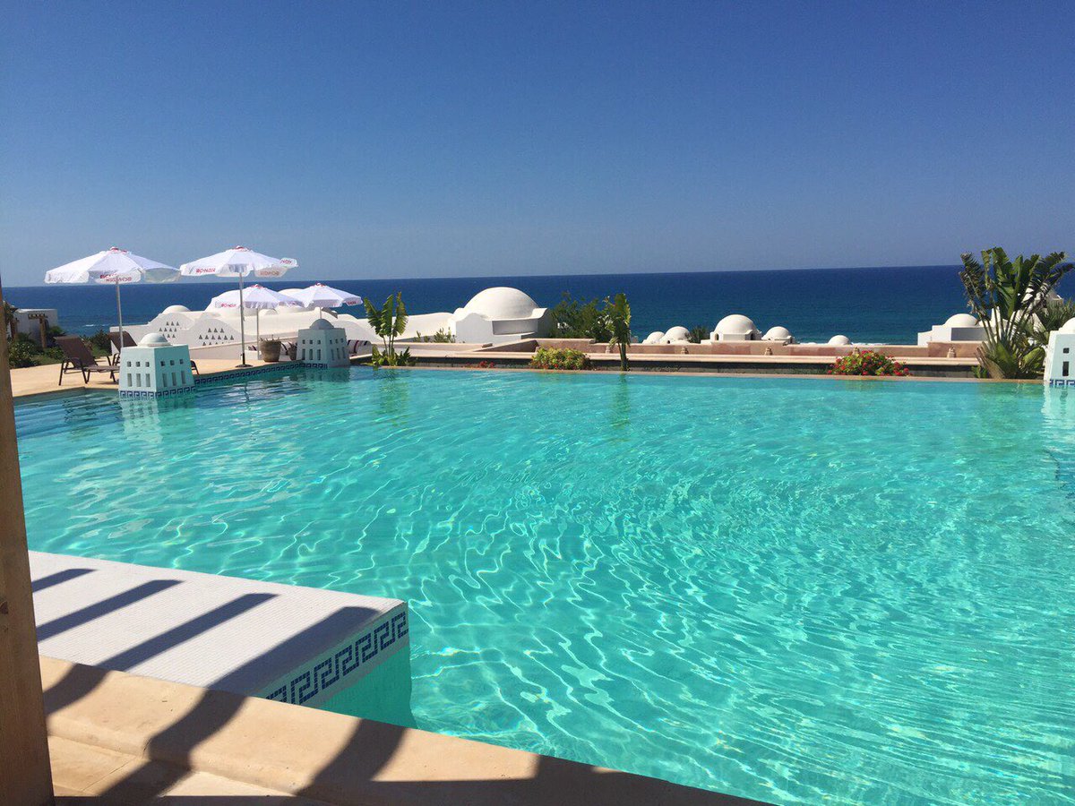 ThoughtfulMind4's tweet photo. Yes. This is in Libya. #beautiful #libyanbeaches #PeaceAndLove https://t.co/ZmNGwXlBrB