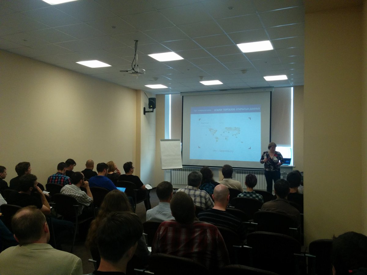 niquola's tweet photo. #itgm8 open data https://t.co/NB9IzlmOiI