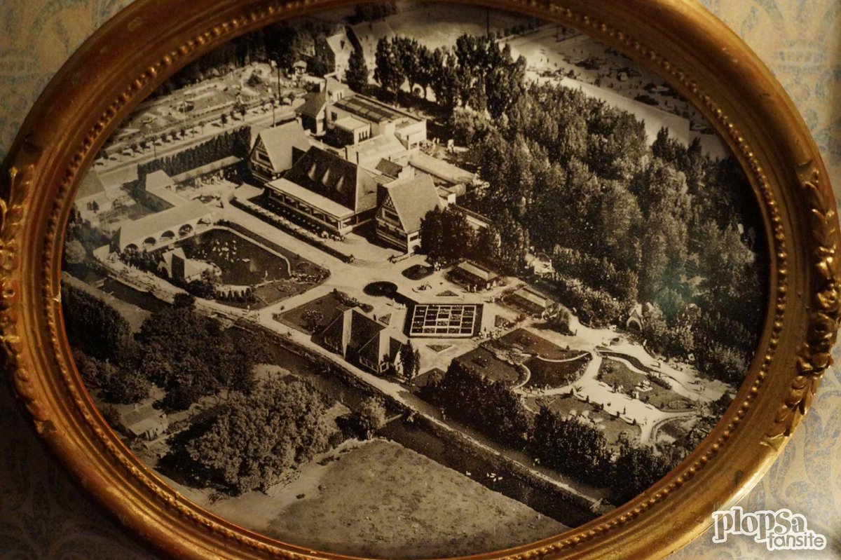 PlopsaFansite's tweet photo. De tentoonstelling 'Er was eens, Meli Park' neemt je mee naar vervlogen tijden. Info&amp;foto's: https://t.co/Kpn7tqM3Xh https://t.co/BD1m5oqKof