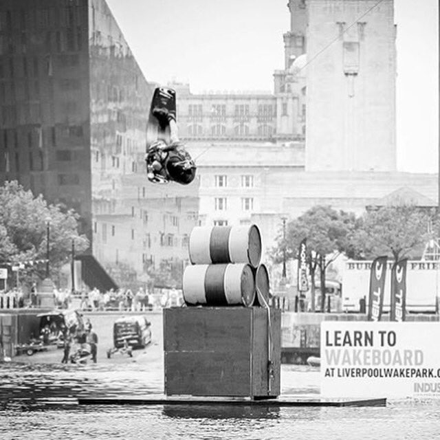 Junction23_'s tweet photo. // @scottybroome hanging out in Liverpool! | #wakeboarding #rideinthecity #liverpool https://t.co/RUQFF1bYXi