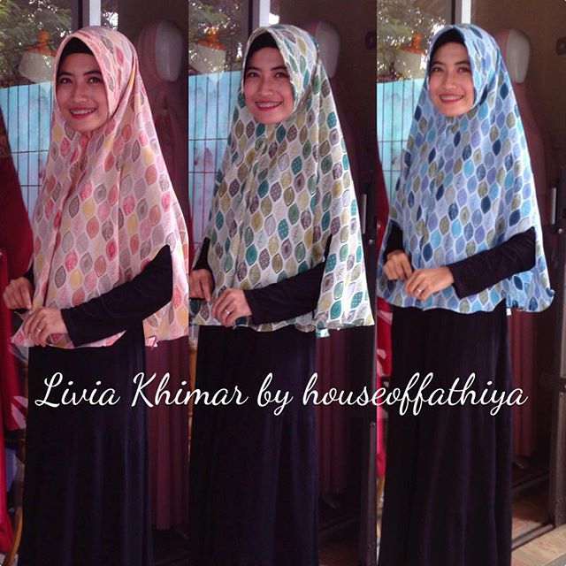 LIVIA KHIMAR Bahan Wolpeach Motif High Quality STOCK TERBATAS! Harga promo : Rp. 99.000,-/pcs
Order? Cek BIO :)