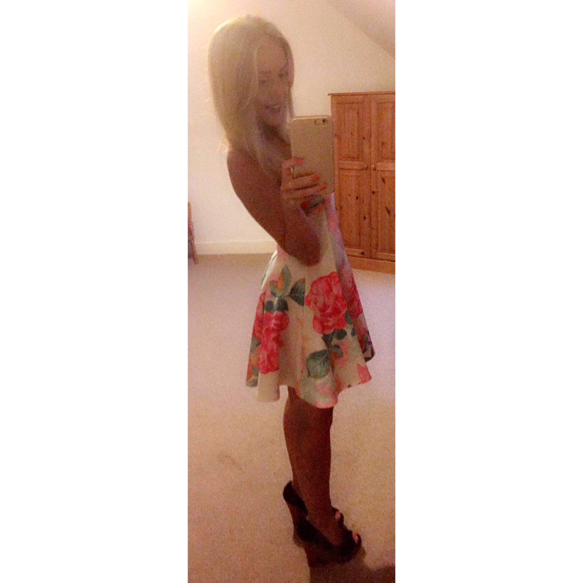 blondebess's tweet photo. #flowerpower 🌸 https://t.co/lSiyiODfUg