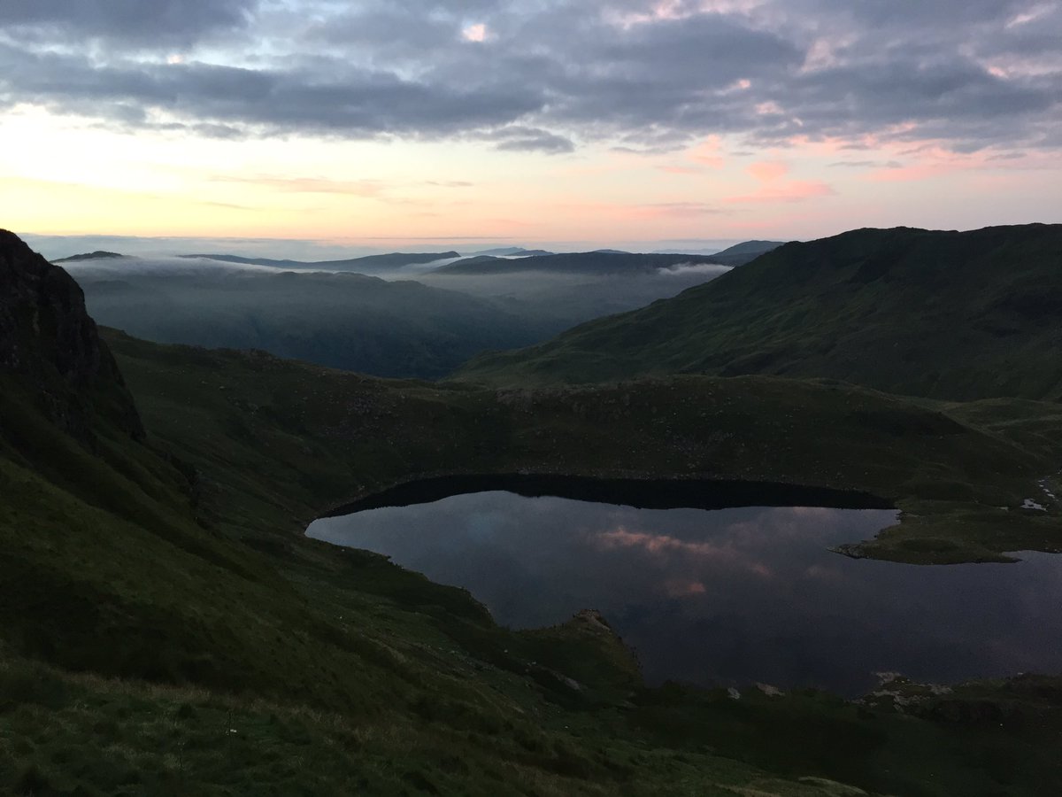 NotTheGarethEd's tweet photo. Few epic views for the first peak. #CCProjects #CCP3Peaks https://t.co/GnnXFpZFM2