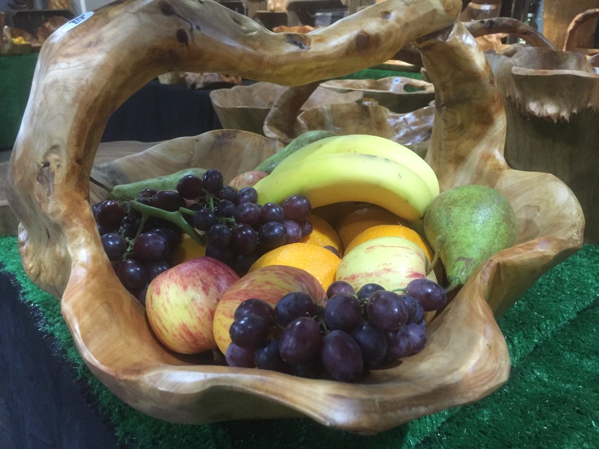 Wonders0fWood's tweet photo. We are @Midlandsfdfest running alongside @thepetshow2016 @NAECstoneleigh #food #wine #Warwickshire #decor #wood https://t.co/LXcYfM5gRD