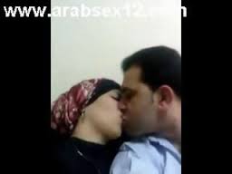 شرموطه مصريه صاحبها فاشخها وينيك كسها للخصى وتبكى من الزب
goo.gl/FVMsC7