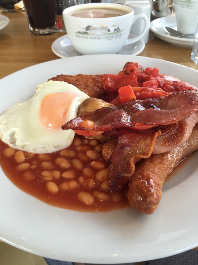adykell's tweet photo. Great way to start the day @bolstermoorfarm #largebreakfast https://t.co/q2HUyyCo3L