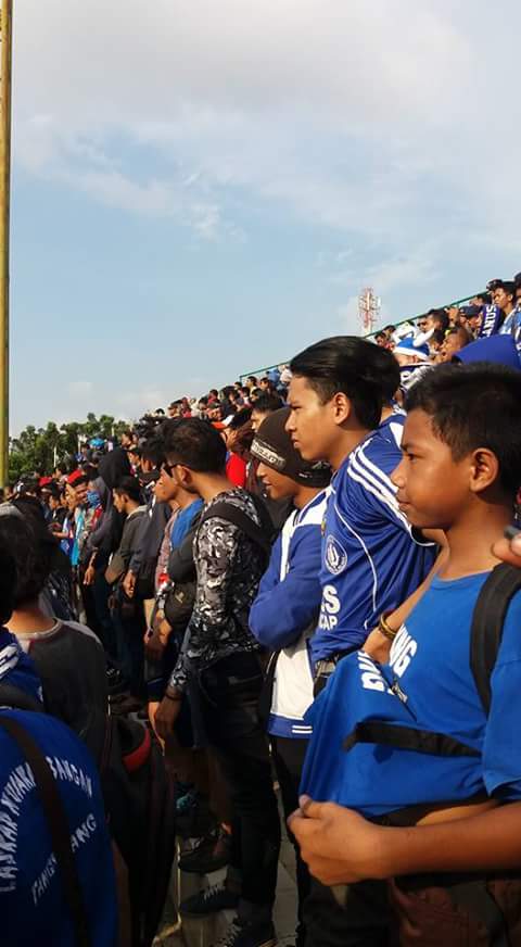 LadiesNK_ID's tweet photo. FT: Persika Karawang 1-0 PSCS Cilacap
Terimakasih Laskar Nusakambangan warbiasah !!!
#Pinalty
#PSCSday
#Awayday https://t.co/uS1hhAroB2