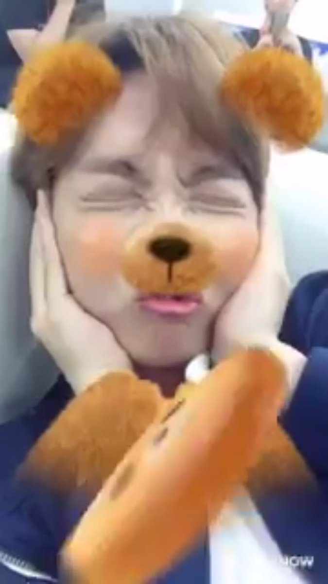aestheticjhope's tweet photo. 헉.... 심쿵 심쿵 심쿵 😻😻😻 https://t.co/gQhwYQFHzg