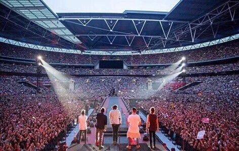 larryoutalready's tweet photo. After 6 years, im still so very proud of them 🙌
#6YearsOfOneDirection https://t.co/F7f2gSPRnP