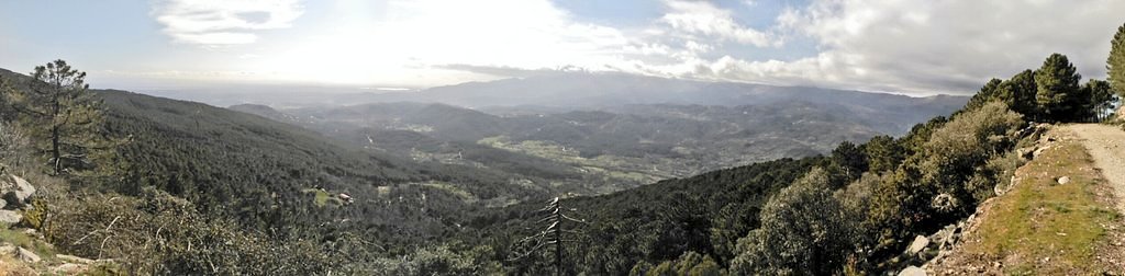 Estamos como cabras..#quebienloEstamosHaciendo en <a href="/elarenaldeavila/">El Arenal, Paraíso Natural</a> con <a href="/StephaneMateos/">Stephane Mateos</a> #nadieentrena <a href="/ClinicaPhysios/">Physios</a>