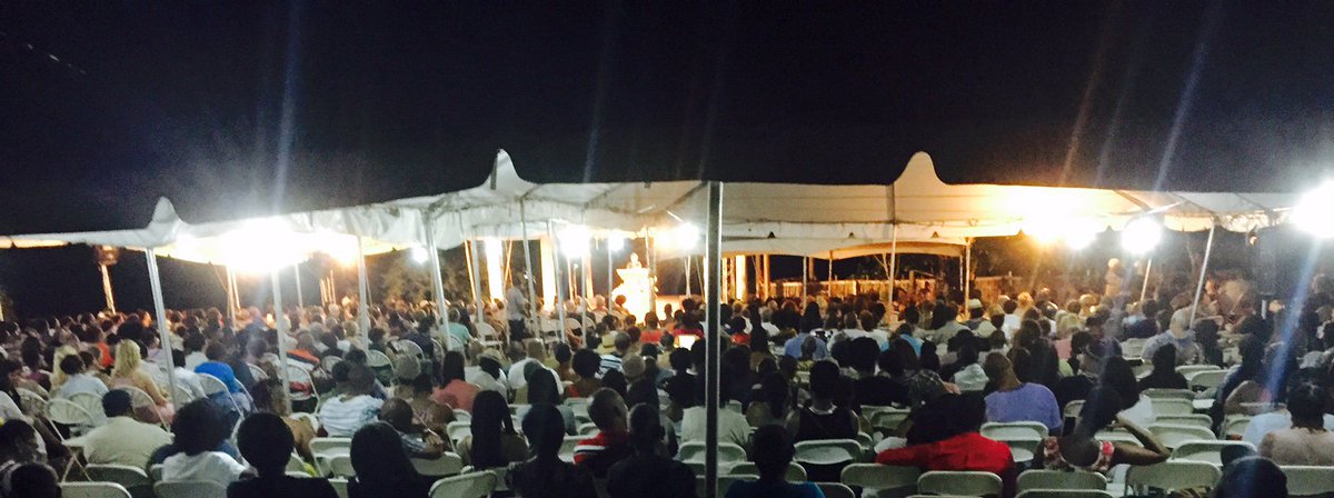 calabashfest's tweet photo. Thank you @AkashicBooks for #calabash2016 photo and all your support over the years @kwamedawes @goddessrockstar https://t.co/IoIYHugS4R
