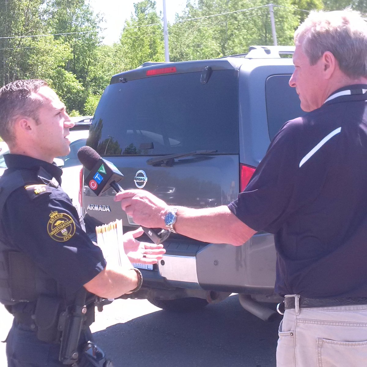 SouthSimcoePS's tweet photo. @CTVBarrieNews interviewing @InspectorDewar about #OperationVALUE. Thanks for helping to share the important message https://t.co/IYHwL33LXK