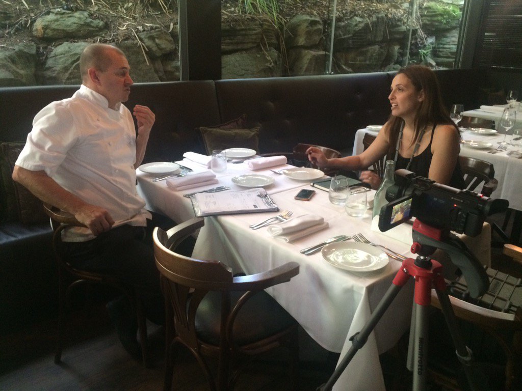 rosco0111's tweet photo. @AnnaAttana from @comcater  interviews Andy from @LocaleNoosa @AGFG @noosalongweeken @RATIONAL_AUS @noosa @Vitamix https://t.co/7dQTeqZmXw