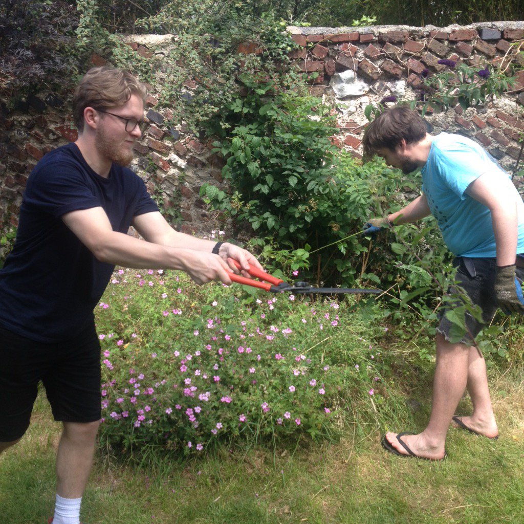 TheKoopProject's tweet image. Interpretive dance gardening by the Koop technicians ready for #adamlaurencehedley's show tonight. Opens at 6pm!