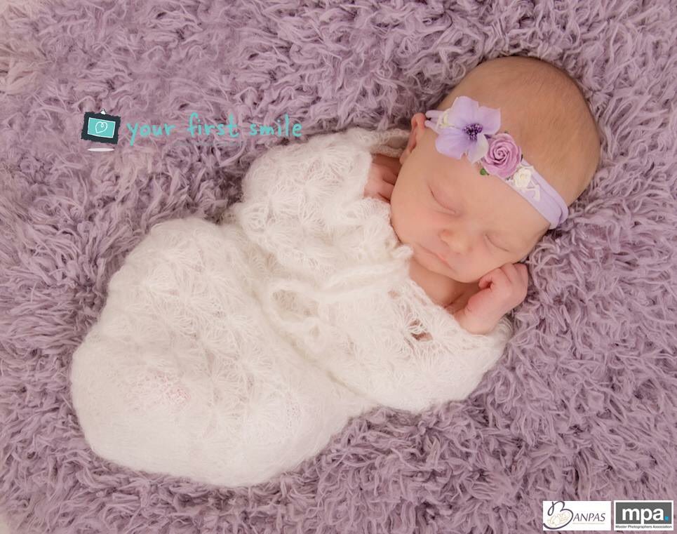 YourFirstSmile's tweet photo. Heidi ~ 8 days π #newborn #newbornphotography #baby #babygirl #banpas #mpa #otley #leeds #yorkshire #photography https://t.co/KFGxLO3Cxi